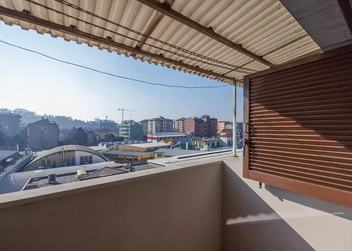 Xenia s - Newly Renovated Flat In Fiera Area